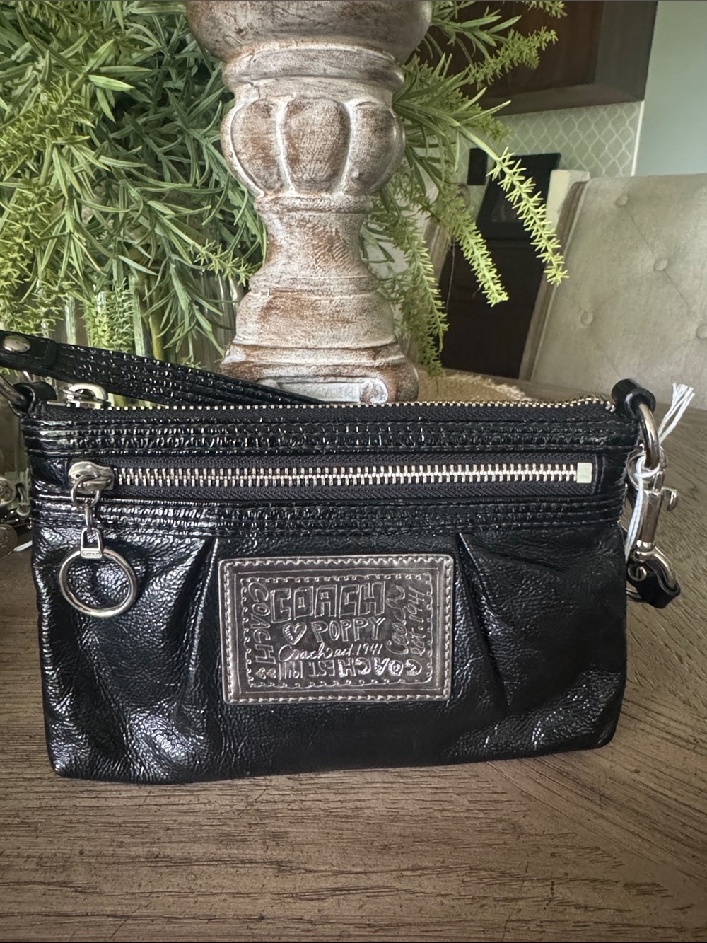 Coach Poppy Black Patent Leather Wristlet in Excellent Preloved Condition